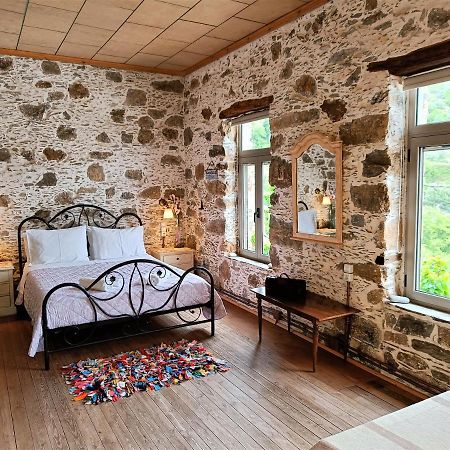 Vila Casa Pappadiana Traditional Stonehouse Kefálion Exteriér fotografie